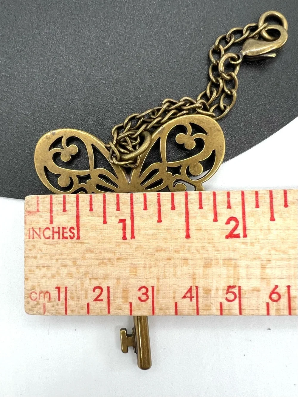 Antique Bronze Butterfly Skeleton Key Rhinestone Purse Charm Bag Pendant
